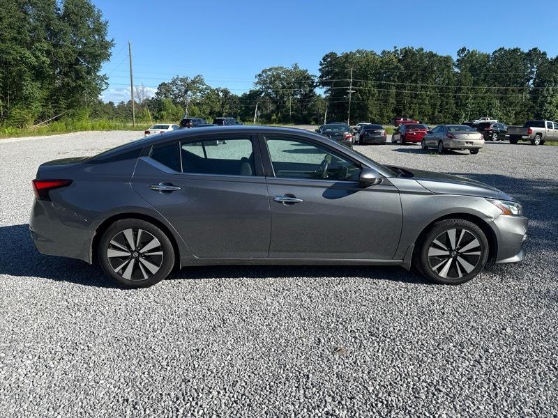 Nissan Altima 2.5 SV 2021
