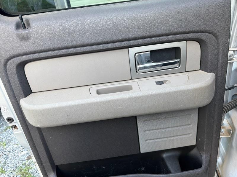 Ford F-150 SuperCrew 2WD 2010
