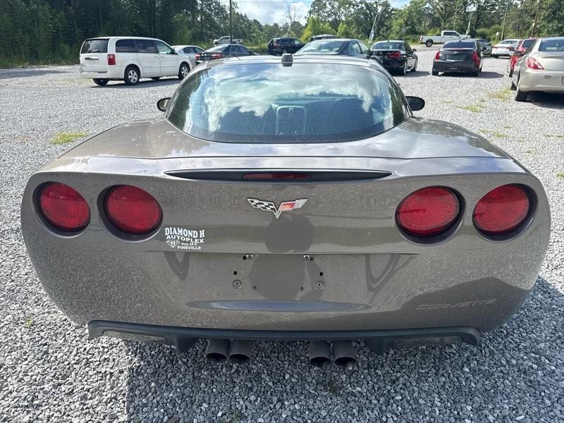 Chevrolet Corvette Coupe 2005