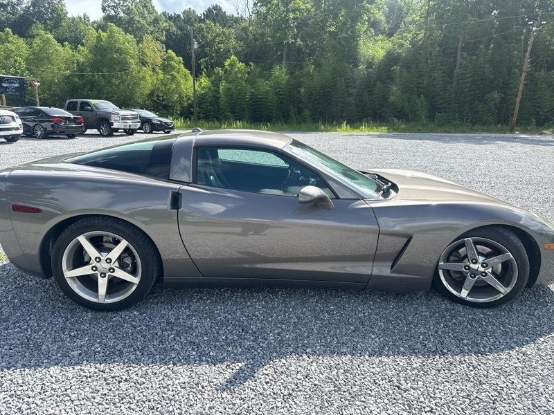 Chevrolet Corvette Coupe 2005