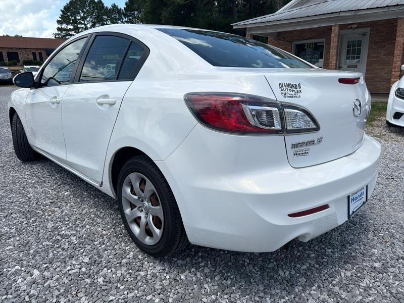 Mazda MAZDA3 i SV AT 4-Door 2013
