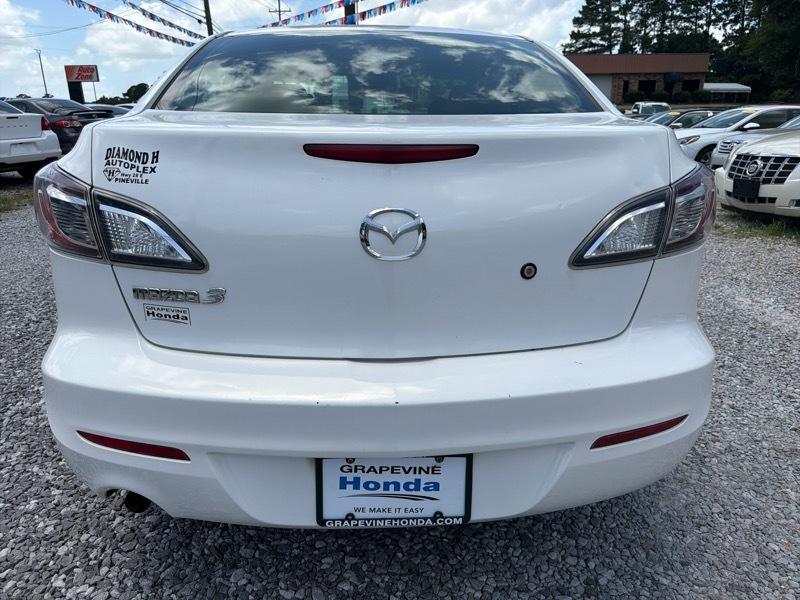 Mazda MAZDA3 i SV AT 4-Door 2013
