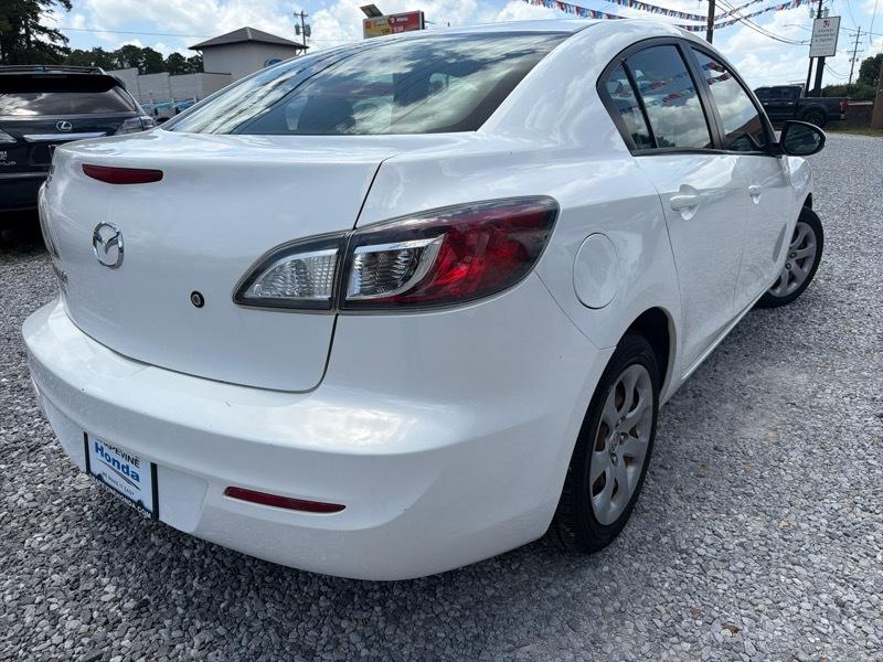 Mazda MAZDA3 i SV AT 4-Door 2013