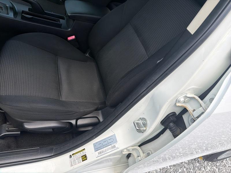 Mazda MAZDA3 i SV AT 4-Door 2013