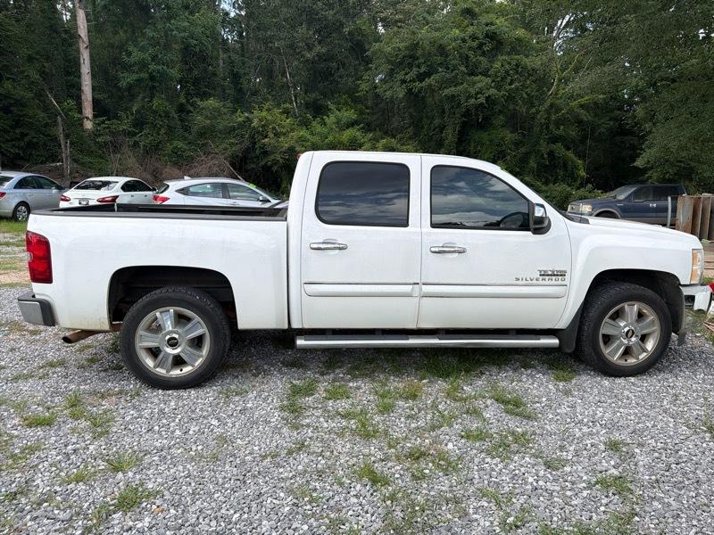 Chevrolet Silverado 1500 1LT Crew Cab 2WD 2013