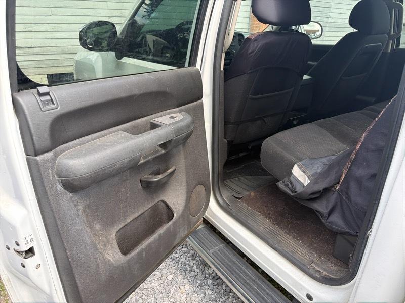 Chevrolet Silverado 1500 1LT Crew Cab 2WD 2013