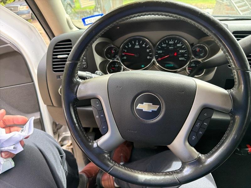 Chevrolet Silverado 1500 1LT Crew Cab 2WD 2013