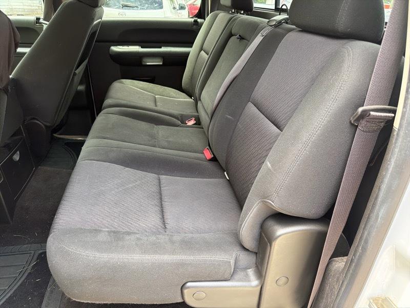 Chevrolet Silverado 1500 1LT Crew Cab 2WD 2013