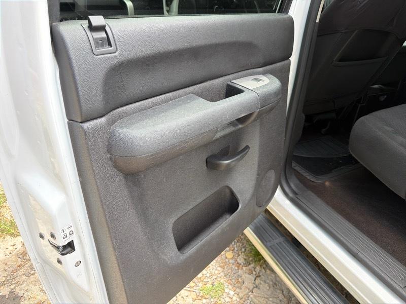 Chevrolet Silverado 1500 1LT Crew Cab 2WD 2013