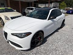 2019 Alfa Romeo Giulia 
