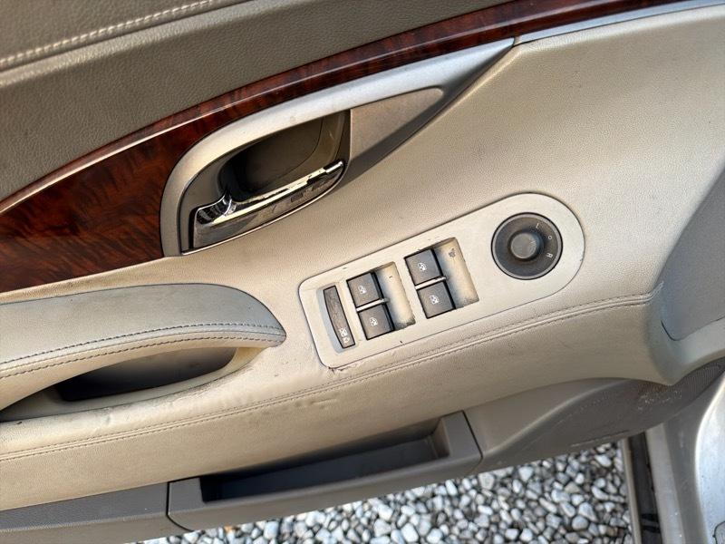 Buick LaCrosse CXS 2010