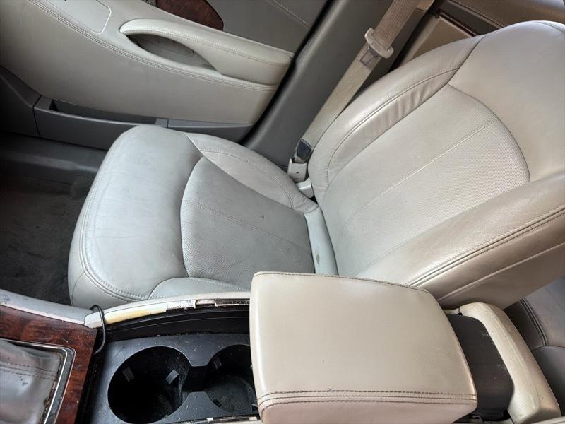Buick LaCrosse CXS 2010