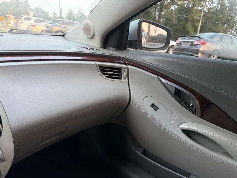 Buick LaCrosse CXS 2010