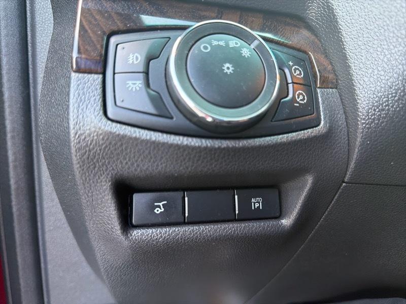 Ford Explorer Limited FWD 2011