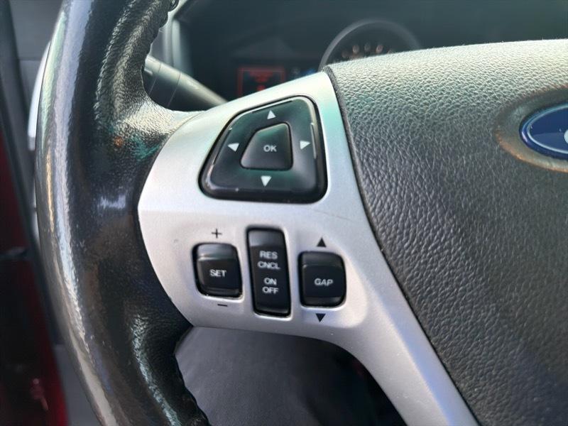 Ford Explorer Limited FWD 2011