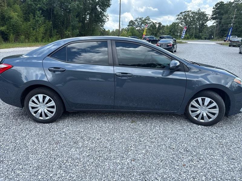 Toyota Corolla LE 4D Sedan 2016