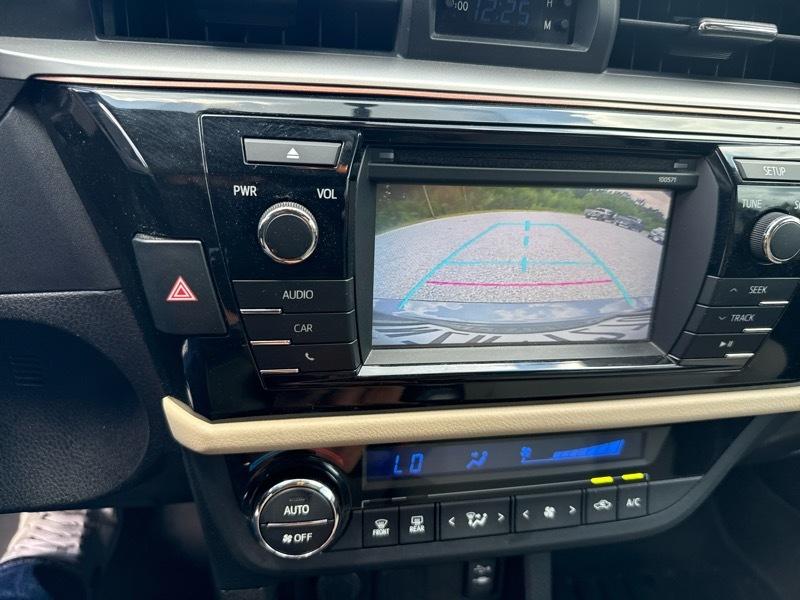 Toyota Corolla LE 4D Sedan 2016