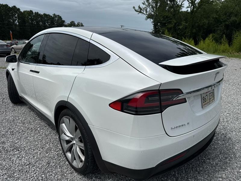 Tesla Model X 90D 2017