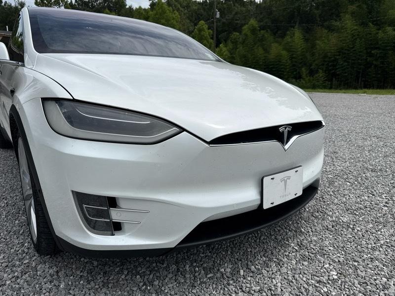 Tesla Model X 90D 2017