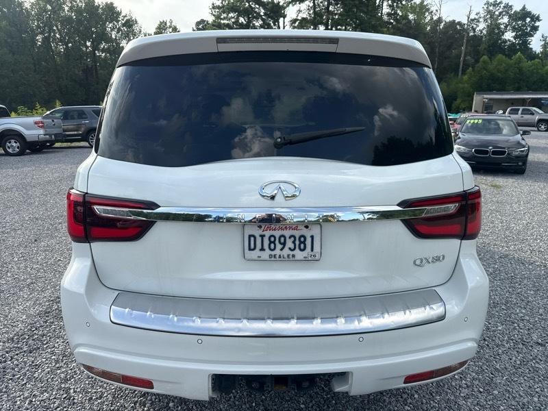 Infiniti QX80 LUXE 2019