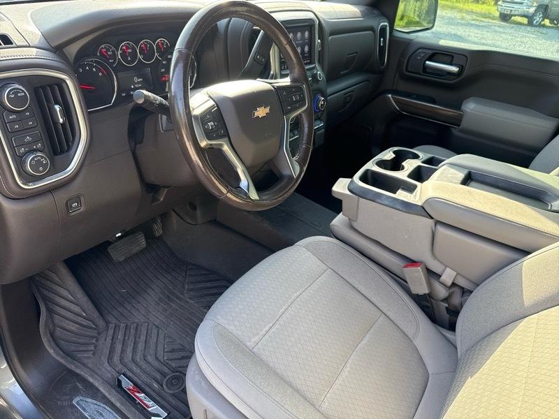 Chevrolet Silverado 1500 LT Crew Cab 4WD 2021