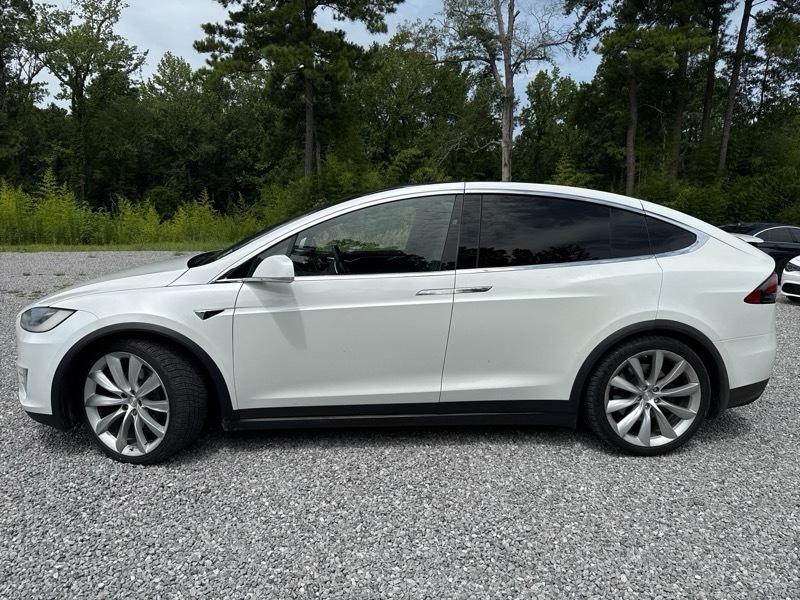 Tesla Model X 90D 2017