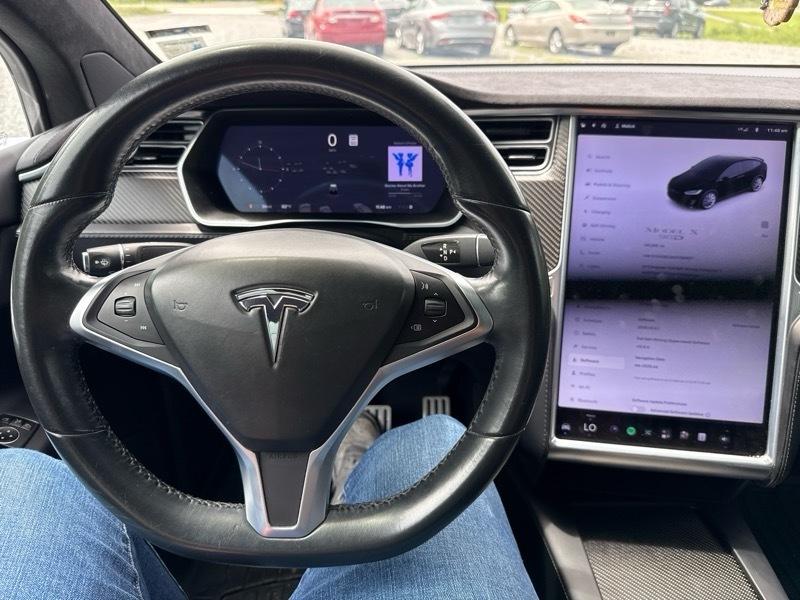 Tesla Model X 90D 2017