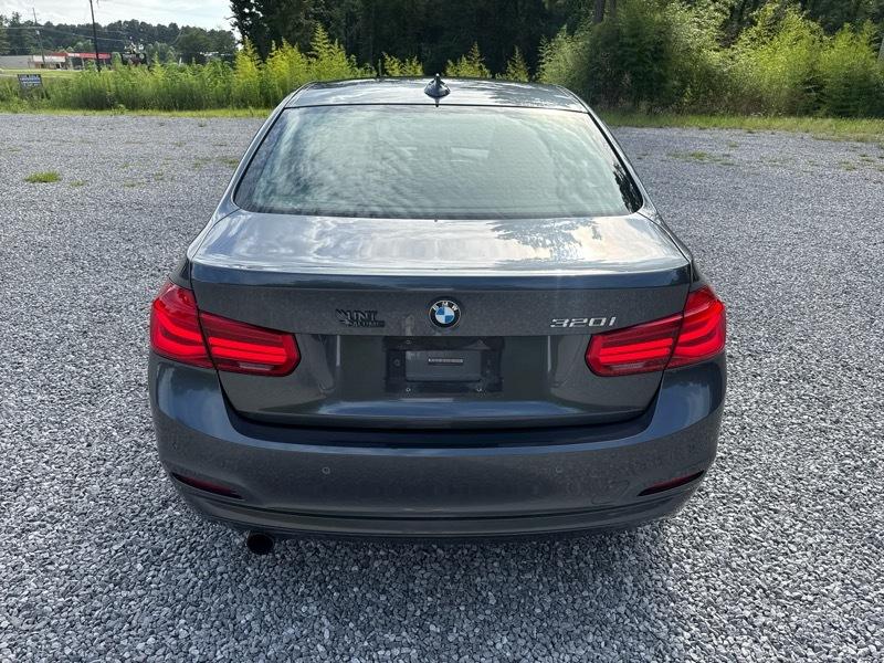 BMW 3-Series 320i Sedan 2016