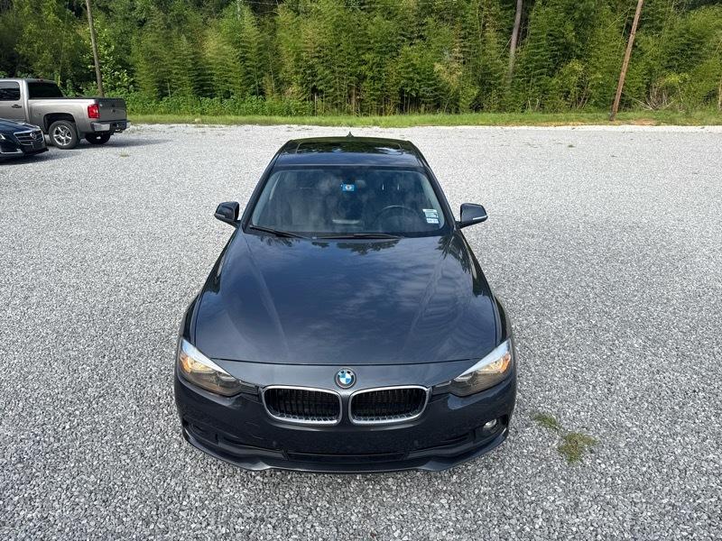 BMW 3-Series 320i Sedan 2016