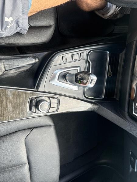 BMW 3-Series 320i Sedan 2016