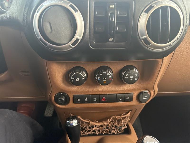 Jeep Wrangler Unlimited Rubicon 4WD 2013