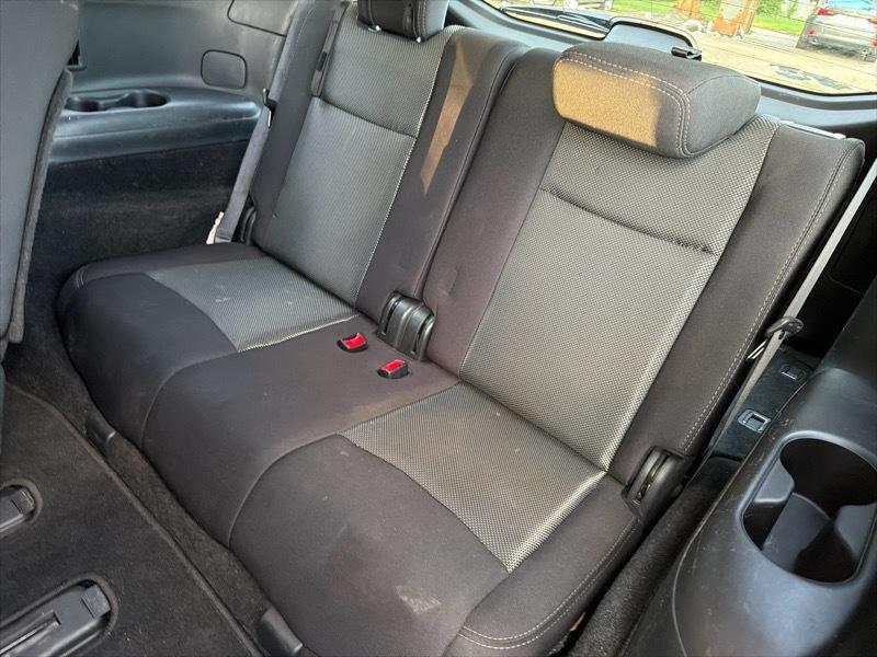 Nissan Pathfinder SV 2020