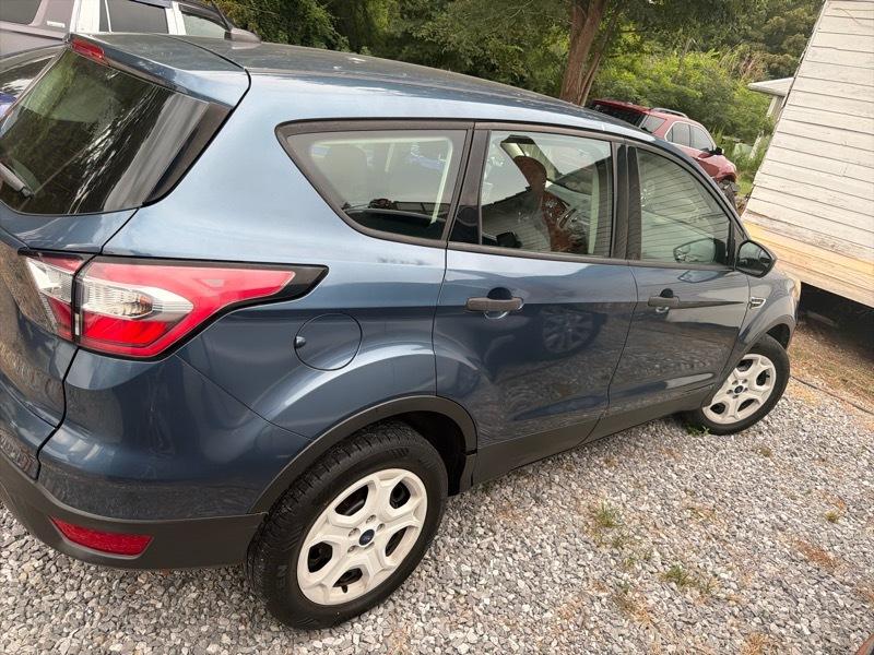 Ford Escape S FWD 2018