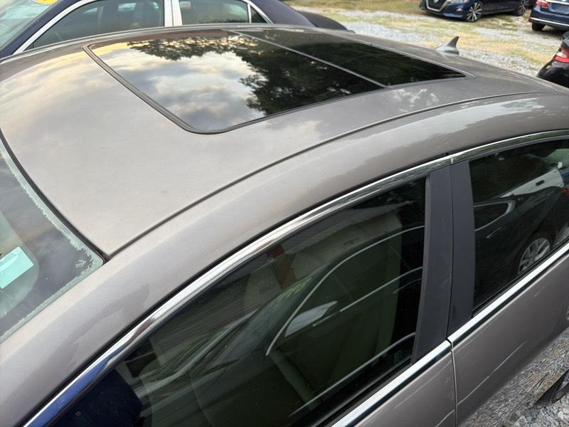 Buick LaCrosse CXS 2011