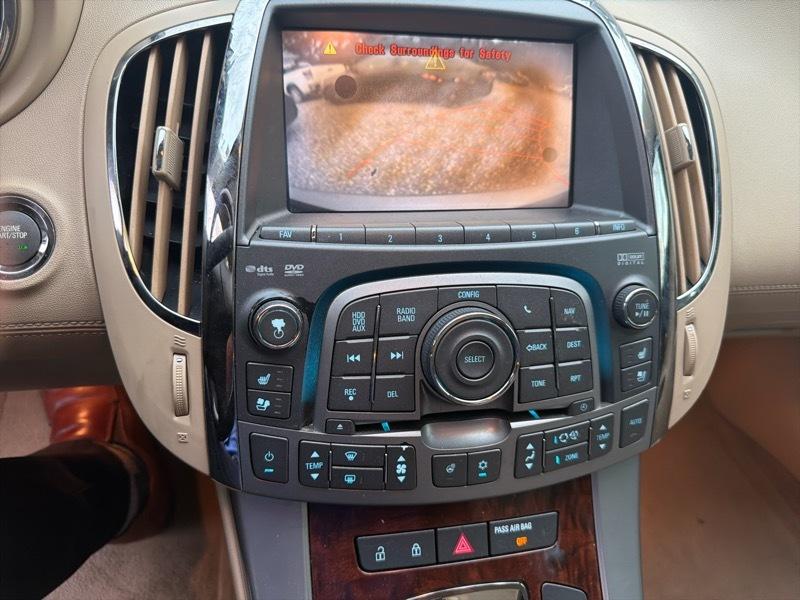 Buick LaCrosse CXS 2011