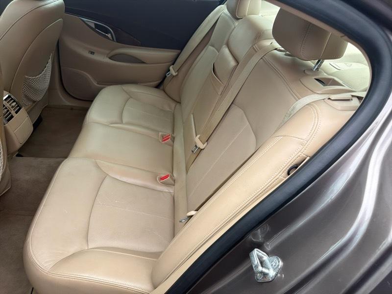 Buick LaCrosse CXS 2011