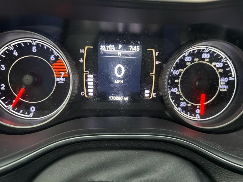 Jeep Cherokee Latitude Plus FWD 2019