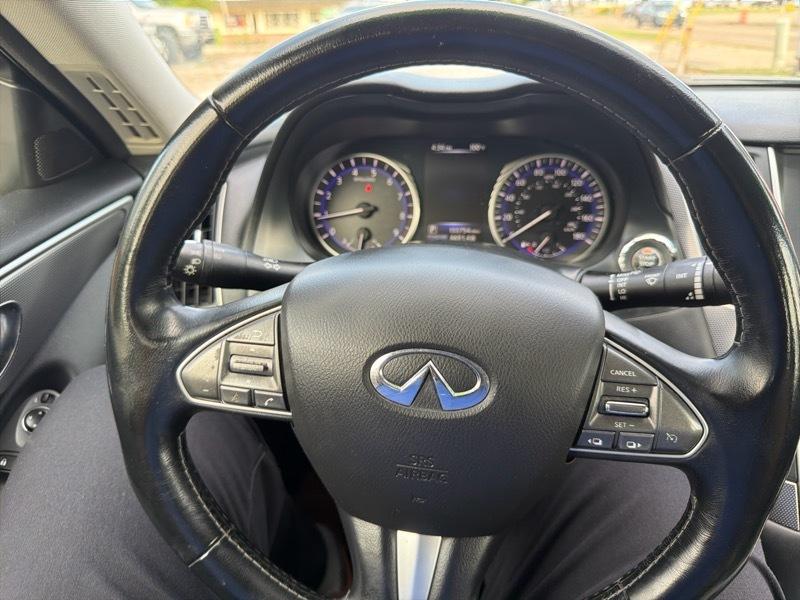 Infiniti Q50 Premium 2014