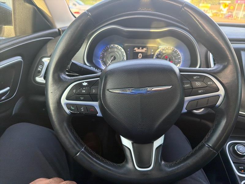 Chrysler 200 Limited 2015