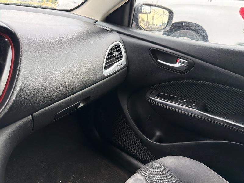 Dodge Dart SE 2016