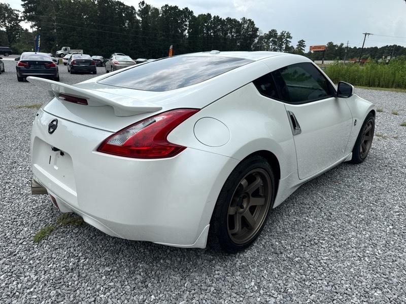 Nissan Z 370Z Coupe 2010