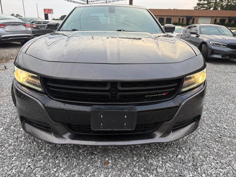 Dodge Charger SE 2017