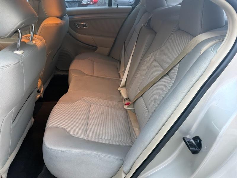 Ford Taurus SEL FWD 2018