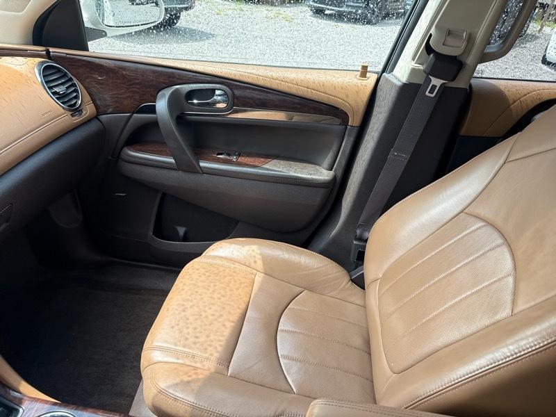 Buick Enclave Premium FWD 2013