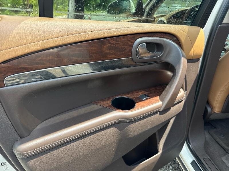 Buick Enclave Premium FWD 2013