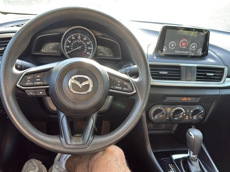 Mazda MAZDA3 i Sport AT 4-Door 2017