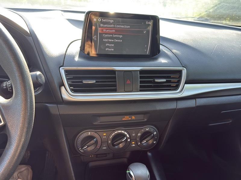 Mazda MAZDA3 i Sport AT 4-Door 2017