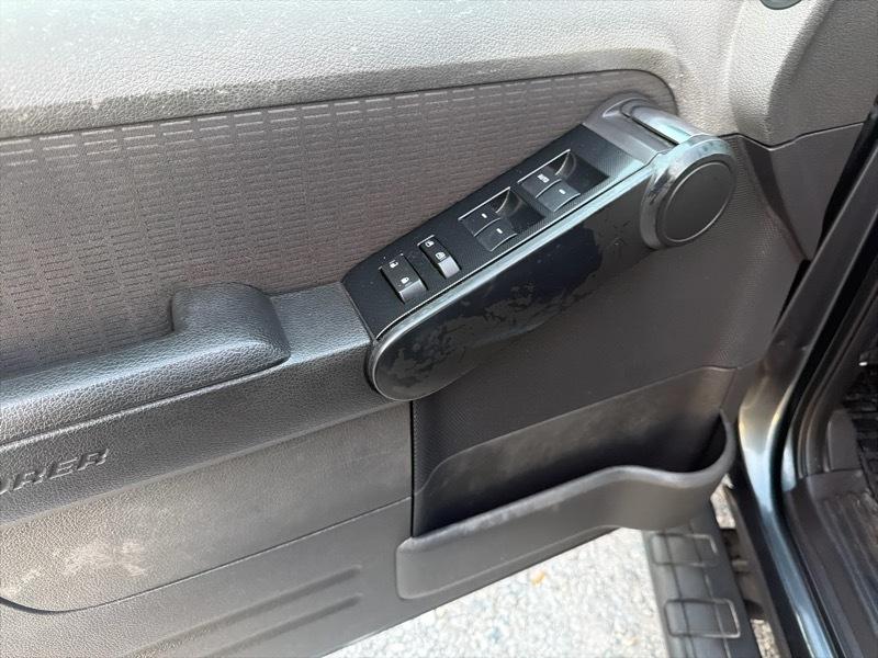 Ford Explorer Sport Trac XLT 4.0L 2WD 2010