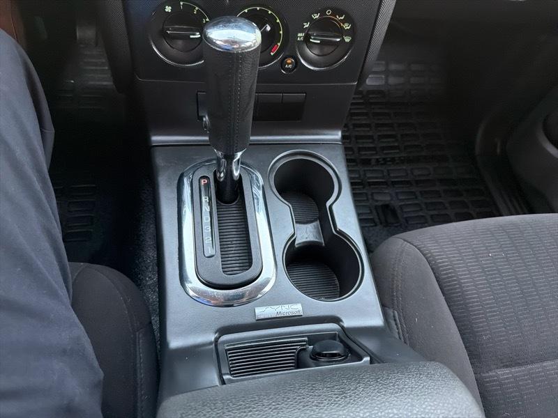 Ford Explorer Sport Trac XLT 4.0L 2WD 2010