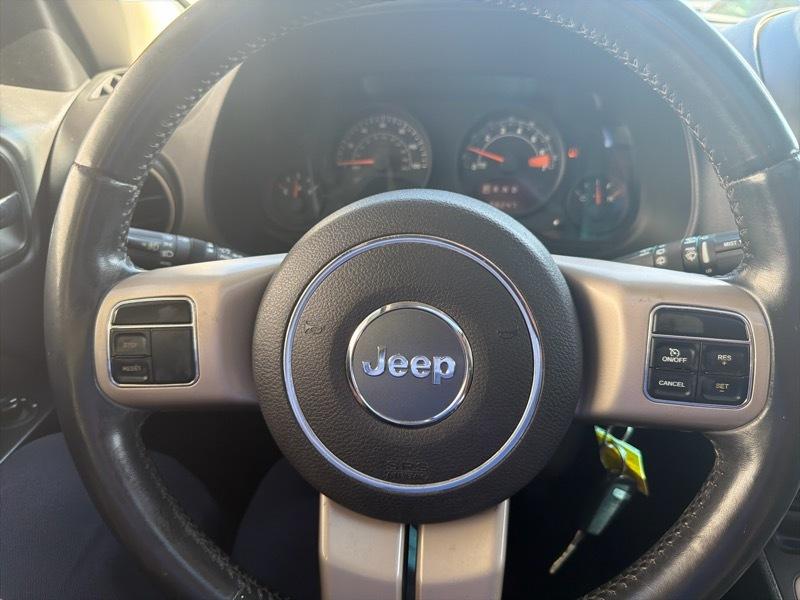 Jeep Patriot FWD 4dr 75th Anniversary 2016